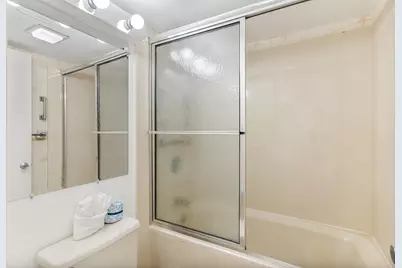 909 Santa Rosa #235, Fort Walton Beach, FL 32548 - Photo 14