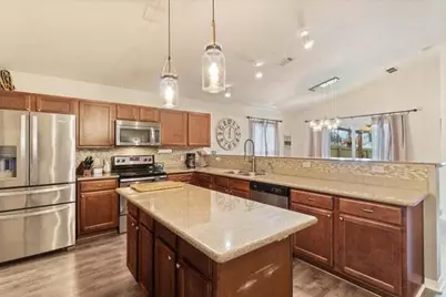 8265 Sierra Street, Navarre, FL 32566 - Photo 4