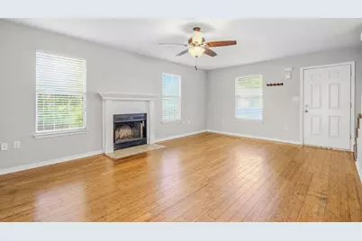 391 Brookwood Boulevard, Mary Esther, FL 32569 - Photo 6