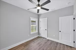 1609 26th St, Niceville, FL 32578 - Photo 32