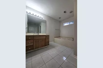 2421 Rocky Shores Drive, Niceville, FL 32578 - Photo 10
