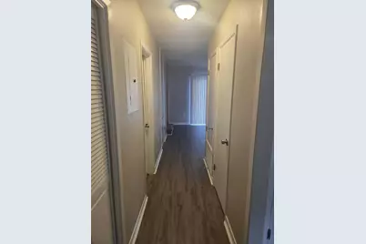 305 Oxford Court, Mary Esther, FL 32569 - Photo 2