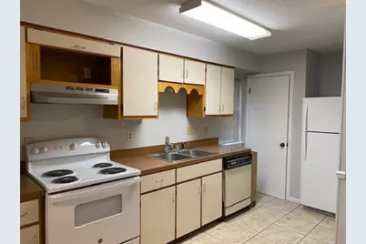 942 Rachel Drive #UNIT A, Fort Walton Beach, FL 32547 - Photo 4