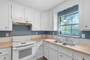 1710 26th St, Niceville, FL 32578 - Photo 12