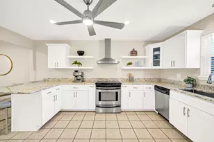207 Beach Dr, Destin, FL 32541 - Photo 4
