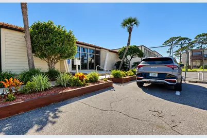 308 SW Miracle Strip Parkway #17 C, Fort Walton Beach, FL 32548 - Photo 32
