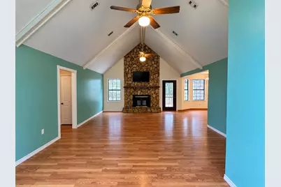 6077 Terrace Lane, Crestview, FL 32536 - Photo 4