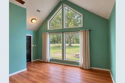 6077 Terrace Lane, Crestview, FL 32536 - Photo 8