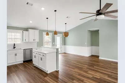 635 Magnolia Lake Drive, Defuniak Springs, FL 32433 - Photo 4