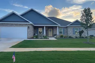 106 E Sky Wy, Freeport, FL 32439 - Photo 1