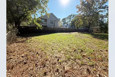 27 SE Park Circle, Fort Walton Beach, FL 32548 - Photo 2