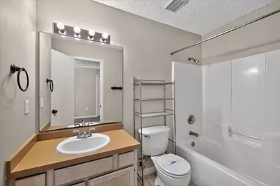 33 SE Chatelaine Circle, Fort Walton Beach, FL 32548 - Photo 14