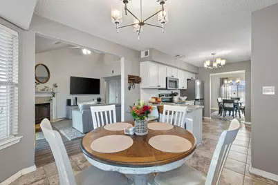 449 Bridgewater Court, Mary Esther, FL 32569 - Photo 10