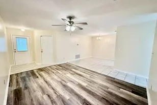 957 Tray, Fort Walton Beach, FL 32547 - Photo 4