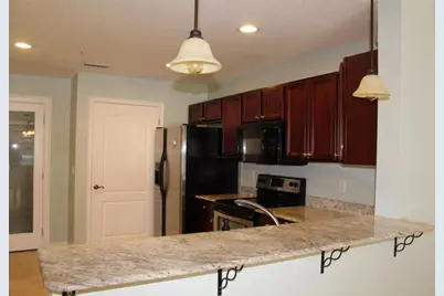 108 Hawkins Road #UNIT B, Fort Walton Beach, FL 32547 - Photo 4