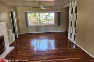 531 E Miracle Strip Pkwy, Mary Esther, FL 32569 - Photo 1