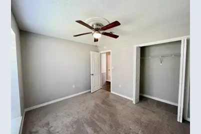 815 Boulevard De L'orleans, Mary Esther, FL 32569 - Photo 20