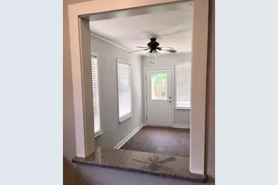 815 Boulevard De L'orleans, Mary Esther, FL 32569 - Photo 12