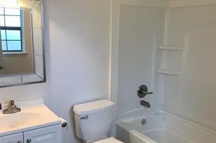 1425 Mixon Dr, Fort Walton Beach, FL 32547 - Photo 16