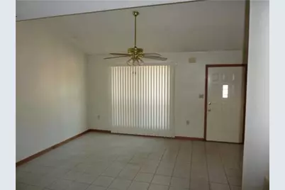 136 SE Alder Avenue, Fort Walton Beach, FL 32548 - Photo 4