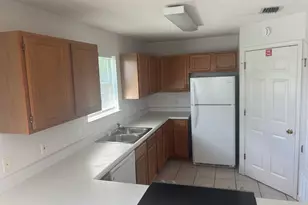 567 Florosa Ct, Mary Esther, FL 32569 - Photo 4