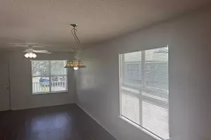567 Florosa Ct, Mary Esther, FL 32569 - Photo 10