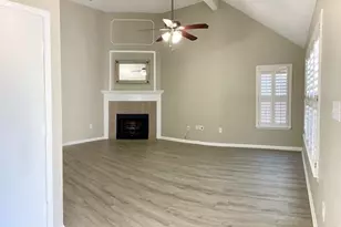 1195 Saddle Creek Dr, Fort Walton Beach, FL 32547 - Photo 2