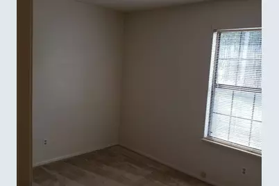 3 Lake Avenue, Mary Esther, FL 32569 - Photo 8