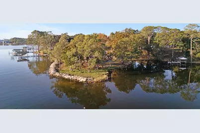 404 Seville Circle, Niceville, FL 32578 - Photo 20