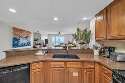 1080 E Highway 98 #110, Destin, FL 32541 - Photo 10