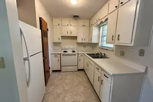 205 Powell Dr, Crestview, FL 32536 - Photo 4