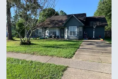 408 Brown Place, Crestview, FL 32539 - Photo 2