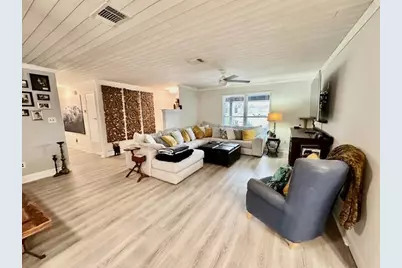 203 Hastings Court, Fort Walton Beach, FL 32547 - Photo 4