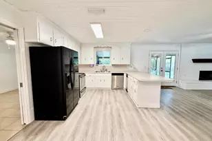 203 Hastings Ct, Fort Walton Beach, FL 32547 - Photo 12