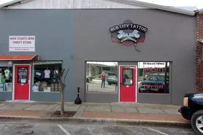 194-192 N Main Street, Crestview, FL 32536 - Photo 2