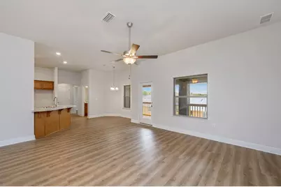 2107 Queen Street, Crestview, FL 32536 - Photo 12