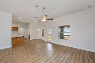 2107 Queen St, Crestview, FL 32536 - Photo 12