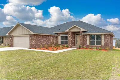 2107 Queen Street, Crestview, FL 32536 - Photo 2