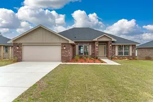 2107 Queen St, Crestview, FL 32536 - Photo 1