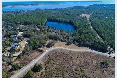 28C Old Bay Pointe Planation, Milton, FL 32583 - Photo 12