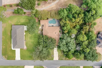 7060 Summit Drive, Navarre, FL 32566 - Photo 16