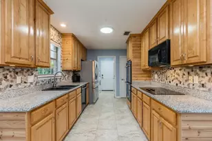 7060 Summit Dr, Navarre, FL 32566 - Photo 26