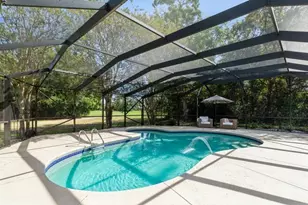 7060 Summit Dr, Navarre, FL 32566 - Photo 8