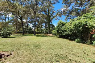 131 Phillips Dr, Crestview, FL 32536 - Photo 32