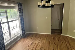 4602 Butler Ct, Crestview, FL 32539 - Photo 2