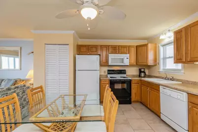 1330 SE Miracle Strip Parkway #APT 104, Fort Walton Beach, FL 32548 - Photo 18