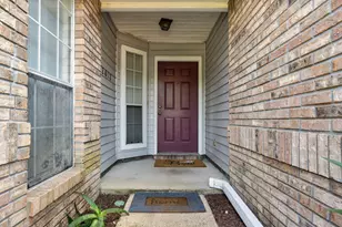 2812 Lee Trevino Ct, Shalimar, FL 32579 - Photo 4