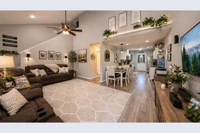 1830 Sod Drive #3, Fort Walton Beach, FL 32547 - Photo 2