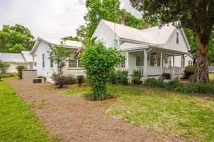 270 S 12th St, Defuniak Springs, FL 32435 - Photo 6