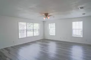 270 S 12th St, Defuniak Springs, FL 32435 - Photo 26